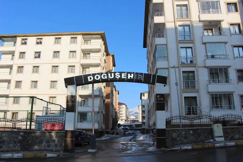Doğuşehir giriş kapısı